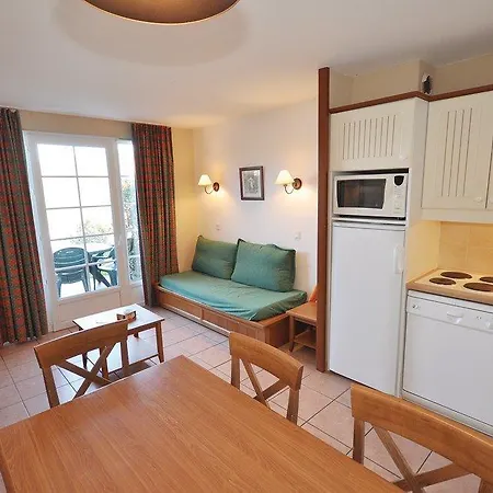 Feriehus Two-bedroom Holiday 0 03